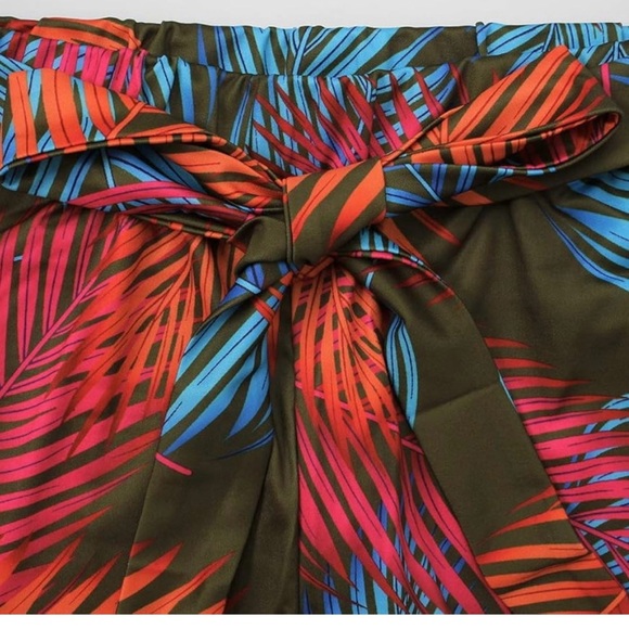 Tropical Leaf Print Wide-Leg Pants | Vacation Beach Lounge - Picture 6 of 7